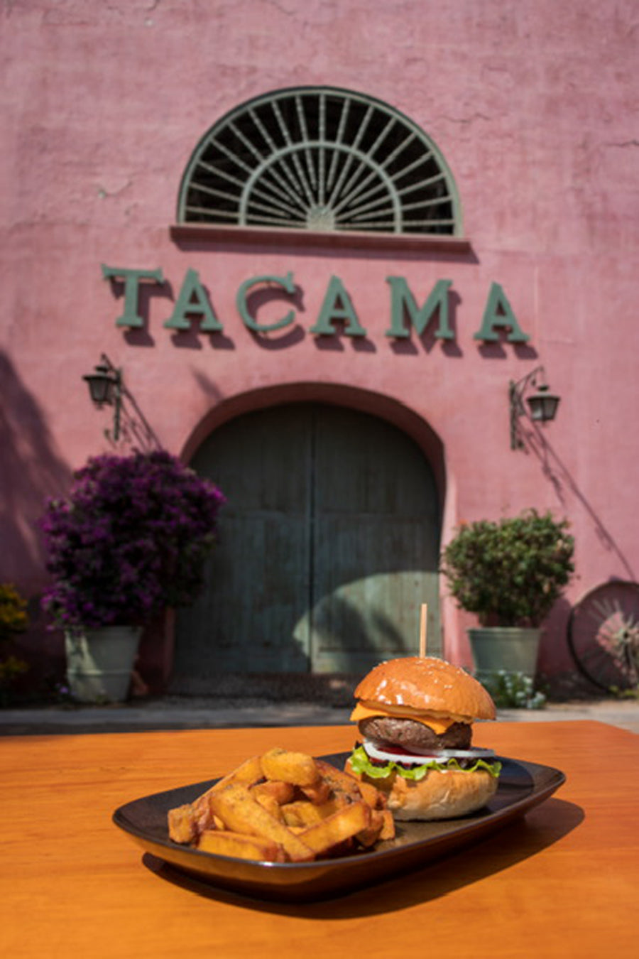 Tambo Burger